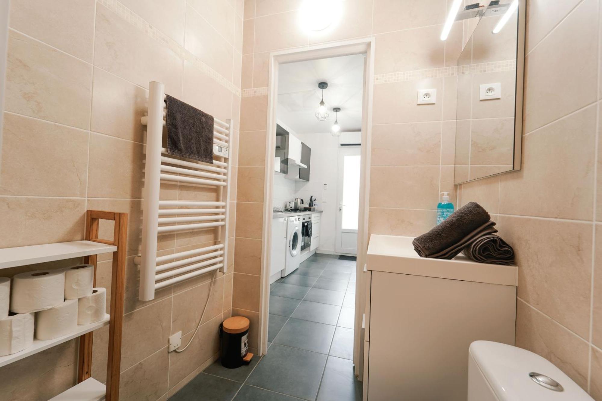 Confort & Style Pres De Cdg Vaudherland Εξωτερικό φωτογραφία